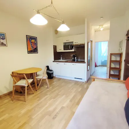 Apartment Le Petit Venasque, T2, Jardin, Parking, 4 Personnes *