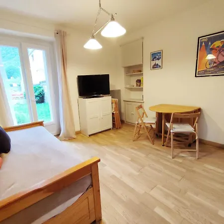 Le Petit Vénasque, T2, Jardin, Parking, 4 Personnes * Saint-Mamet